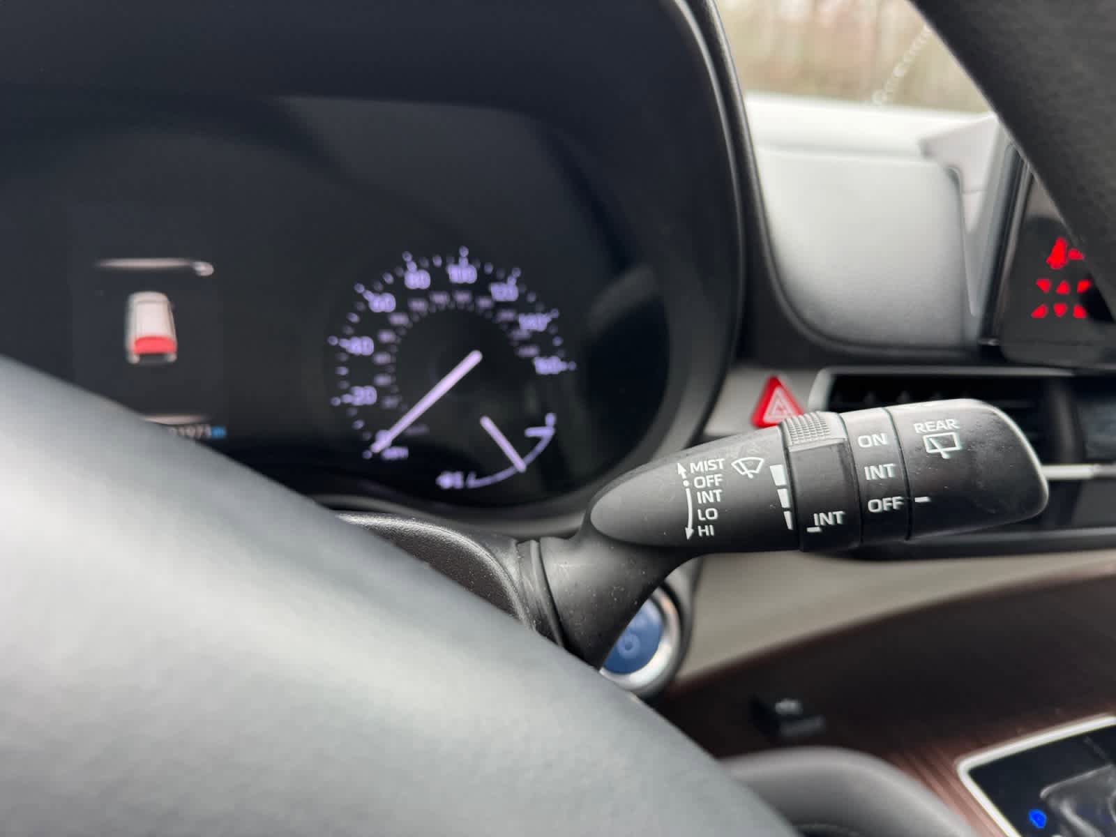 Used 2021 Toyota Sienna LE FWD image 19