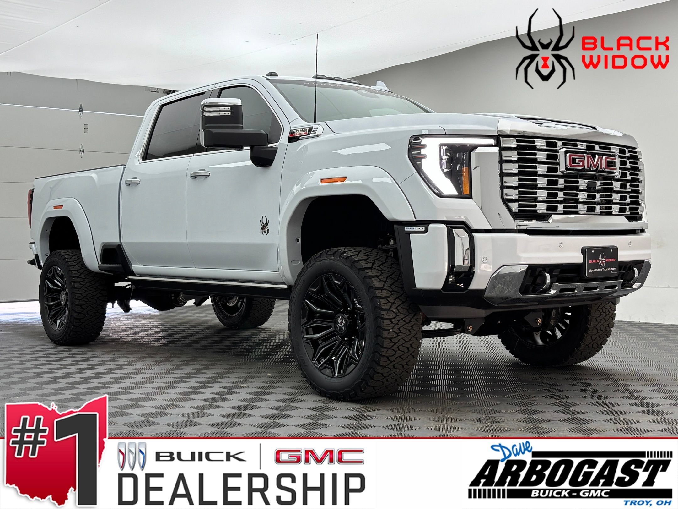New 2026 GMC Sierra 2500 Denali w/ Denali Reserve Package AWD/4WD image 1