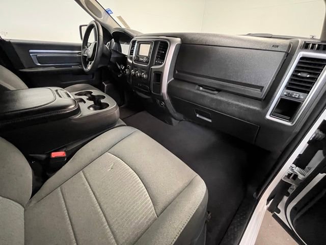 Used 2024 RAM 1500 Classic SLT image 10