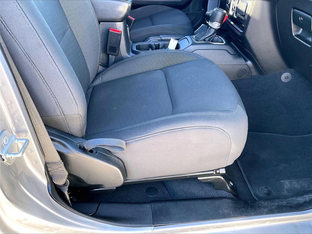 Used 2020 Jeep Gladiator Sport w/ Quick Order Package 24S image 33