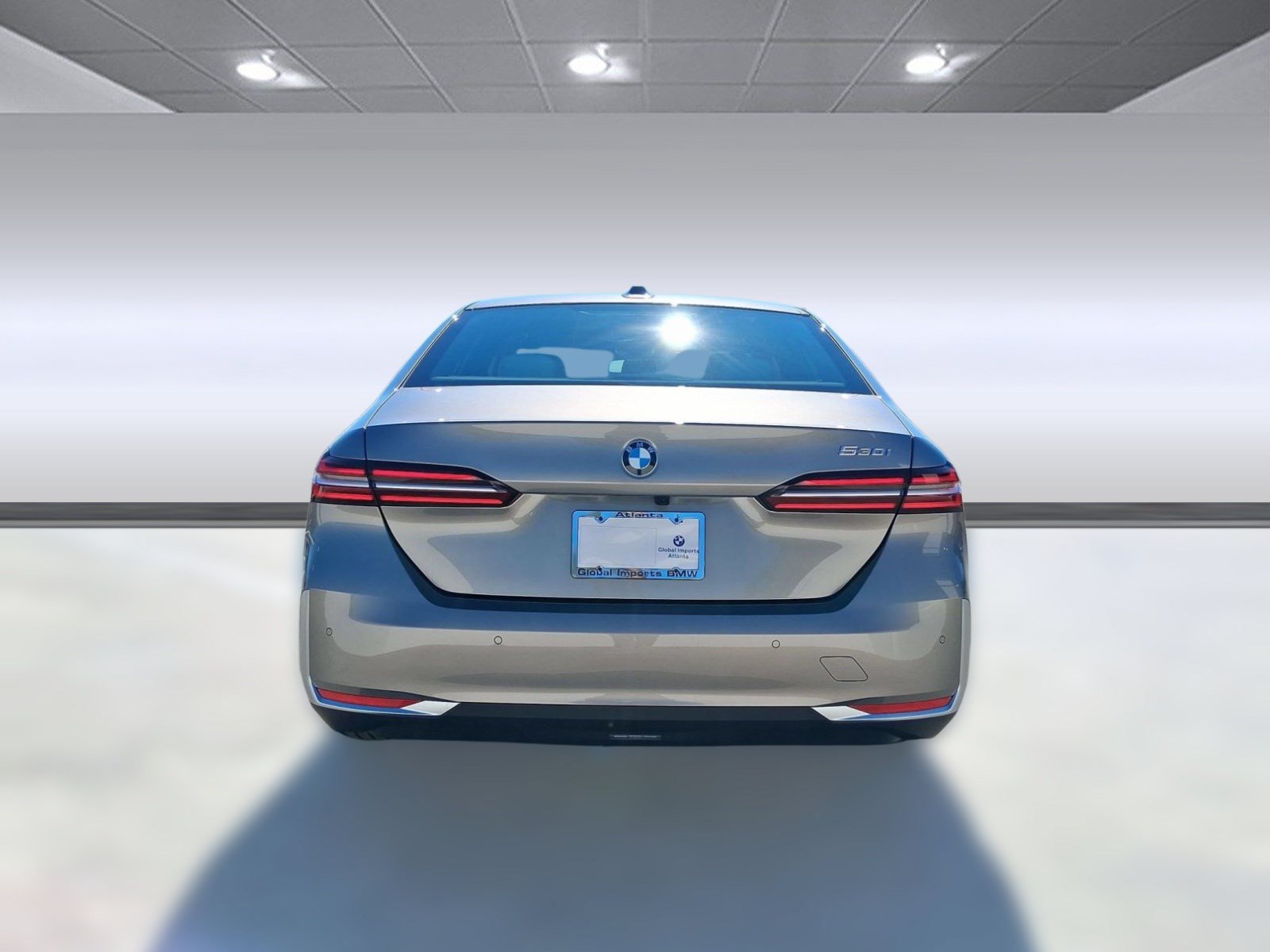 Used 2026 BMW 530i w/ Premium Package RWD image 9