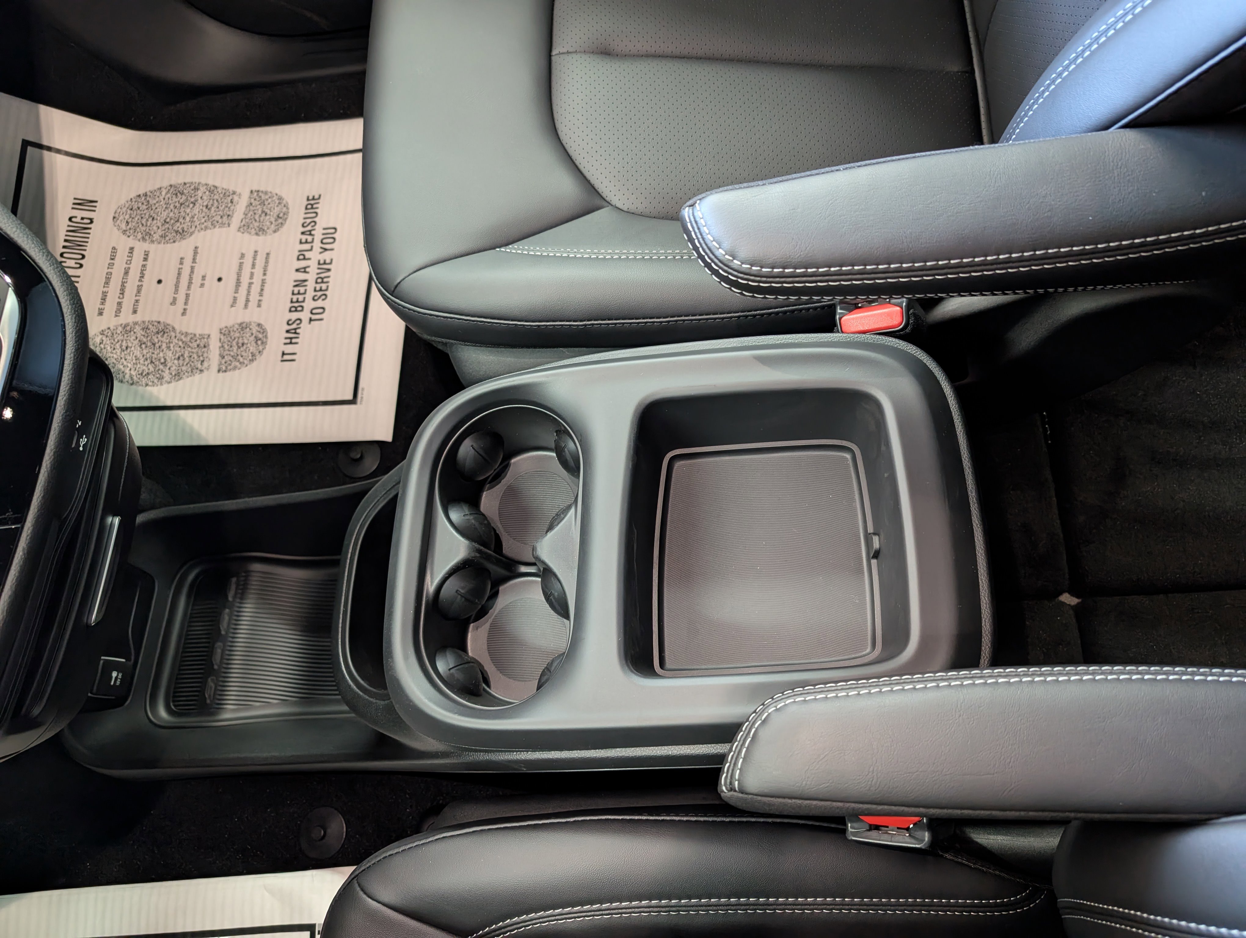 New 2026 Chrysler Pacifica Select image 11