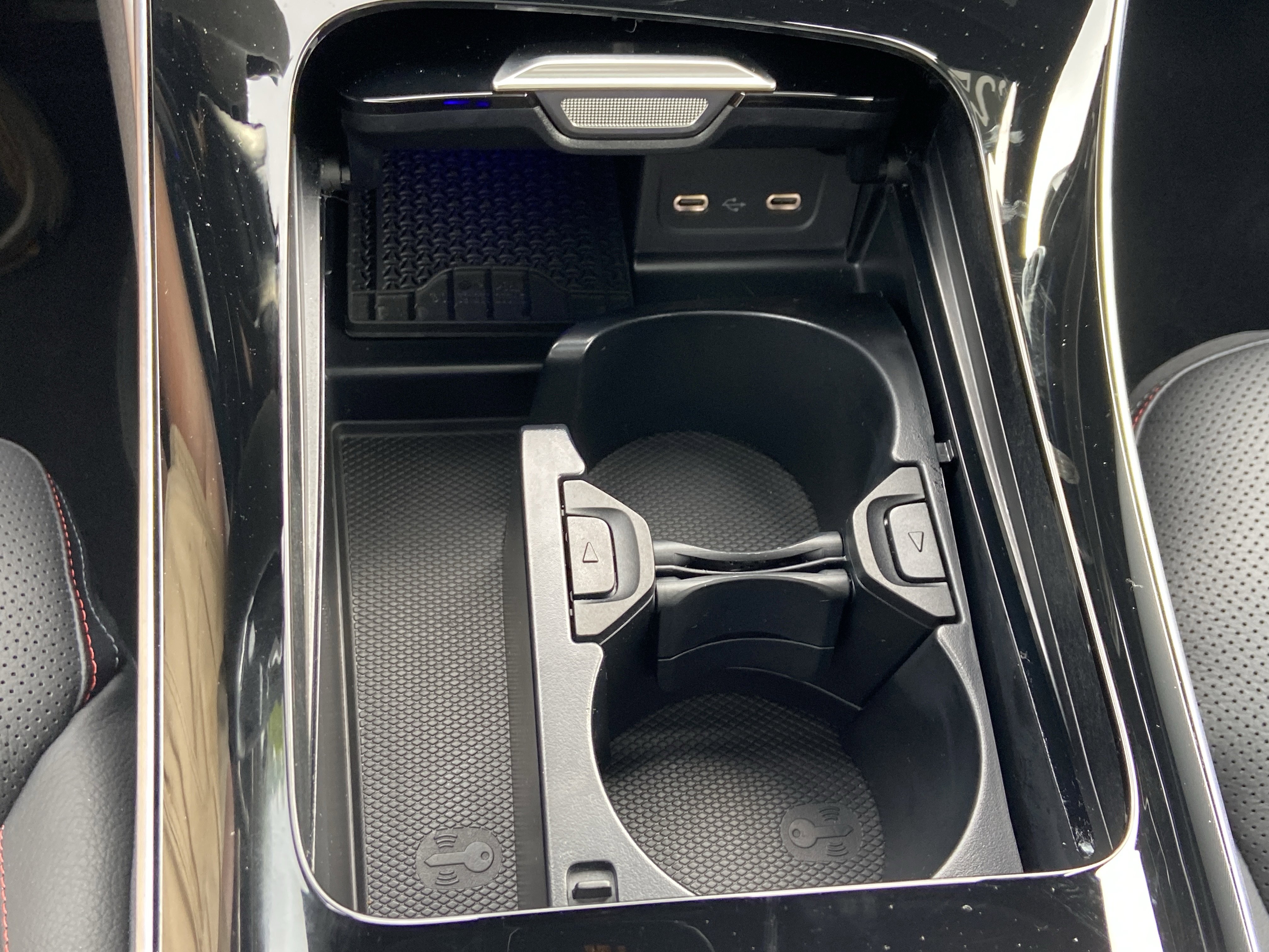Certified 2025 Mercedes-Benz CLE 53 AMG 4MATIC Coupe image 33
