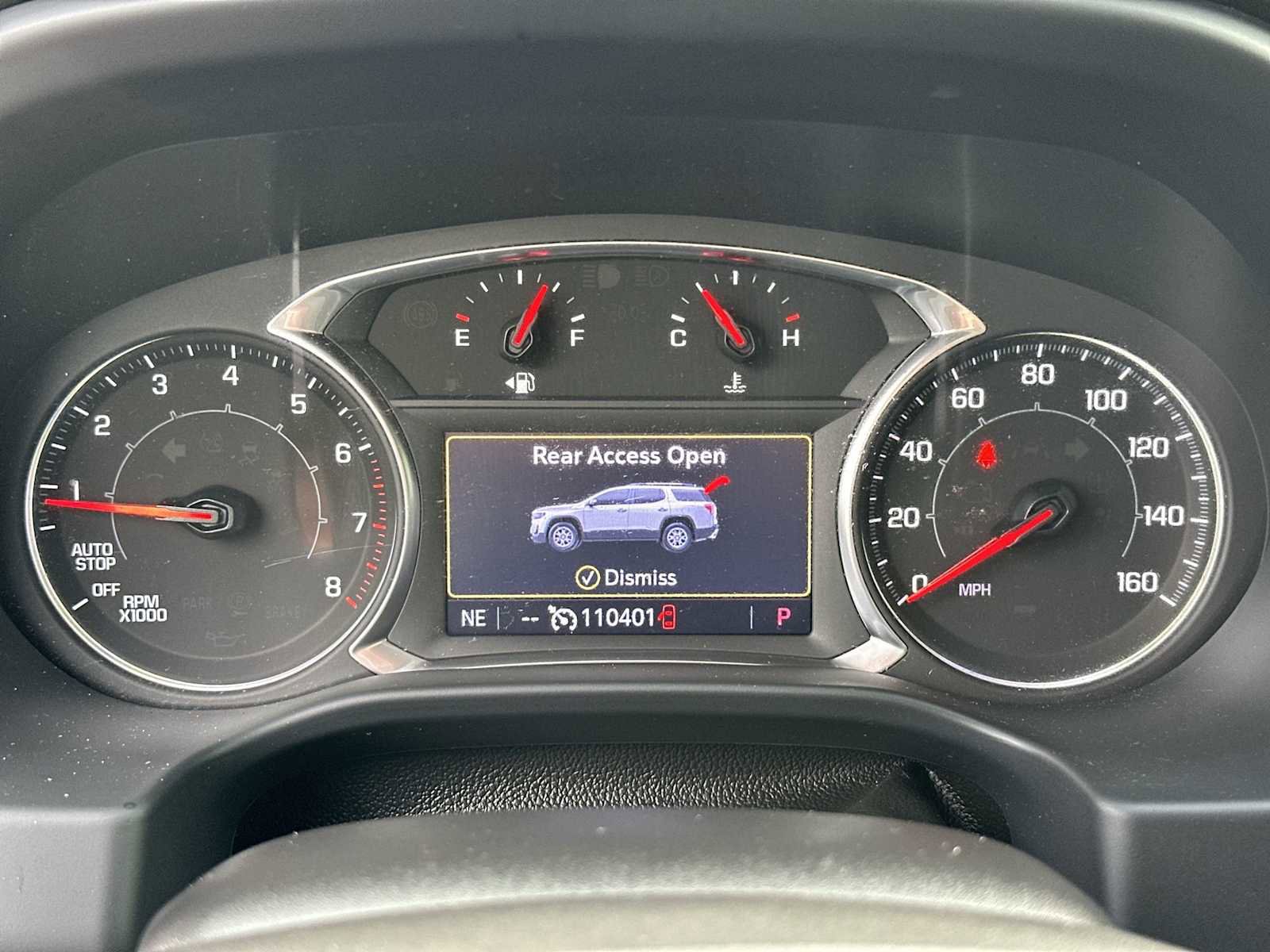 Used 2022 GMC Acadia SLE w/ Driver Convenience Package image 24