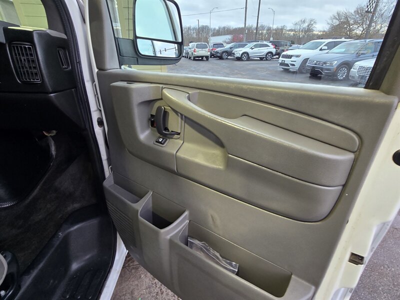 Used 2011 Chevrolet Express 3500 LT w/ LT Preferred Equipment Group image 29