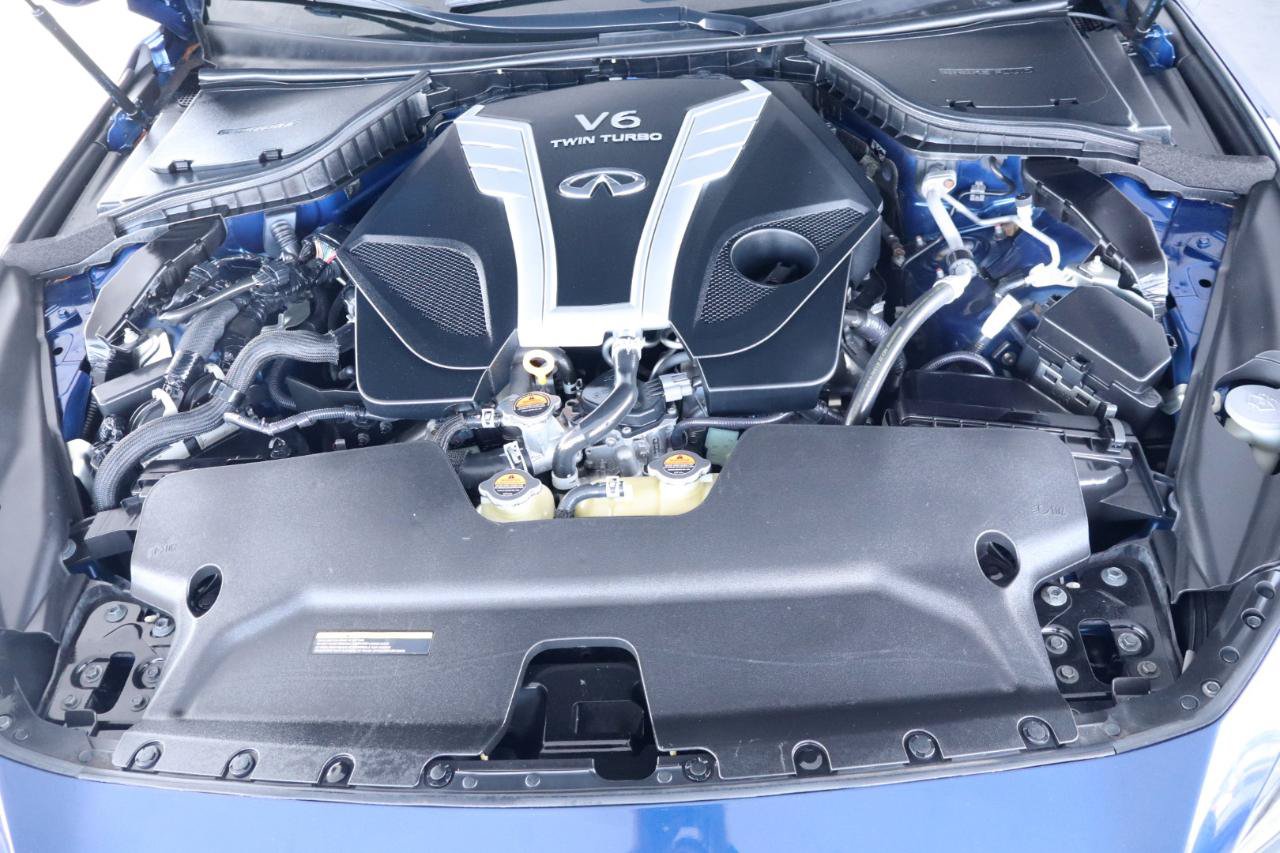 Used 2016 INFINITI Q50 Red Sport 400 RWD image 44