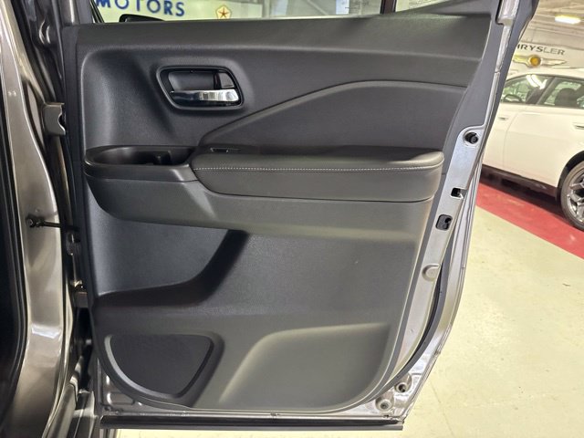 Used 2022 Honda Ridgeline RTL-E image 37