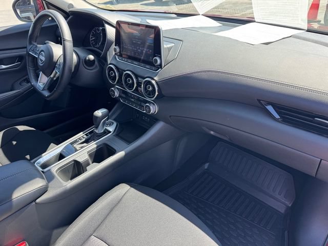 Used 2025 Nissan Sentra SV w/ All-Weather Package FWD image 5