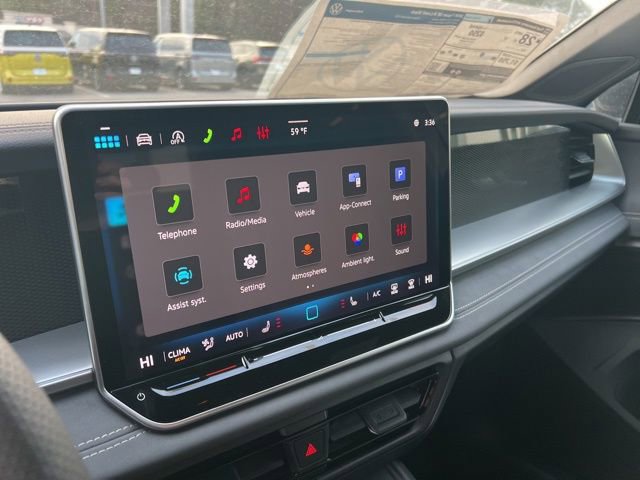 New 2026 Volkswagen Tiguan SE R-Line image 9