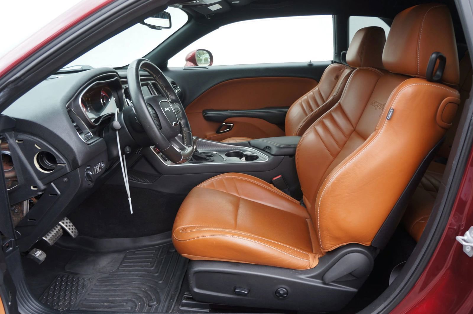 Used 2019 Dodge Challenger SRT Hellcat image 29