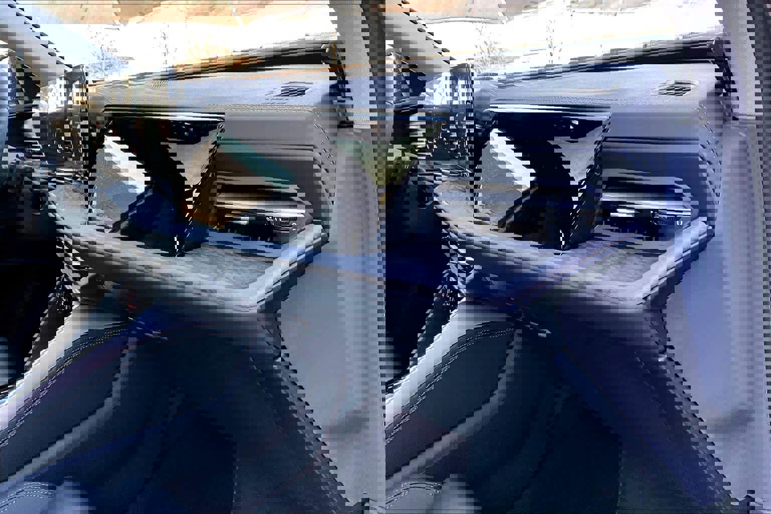 Used 2025 Audi Q5 Premium Plus w/ Premium Plus image 19