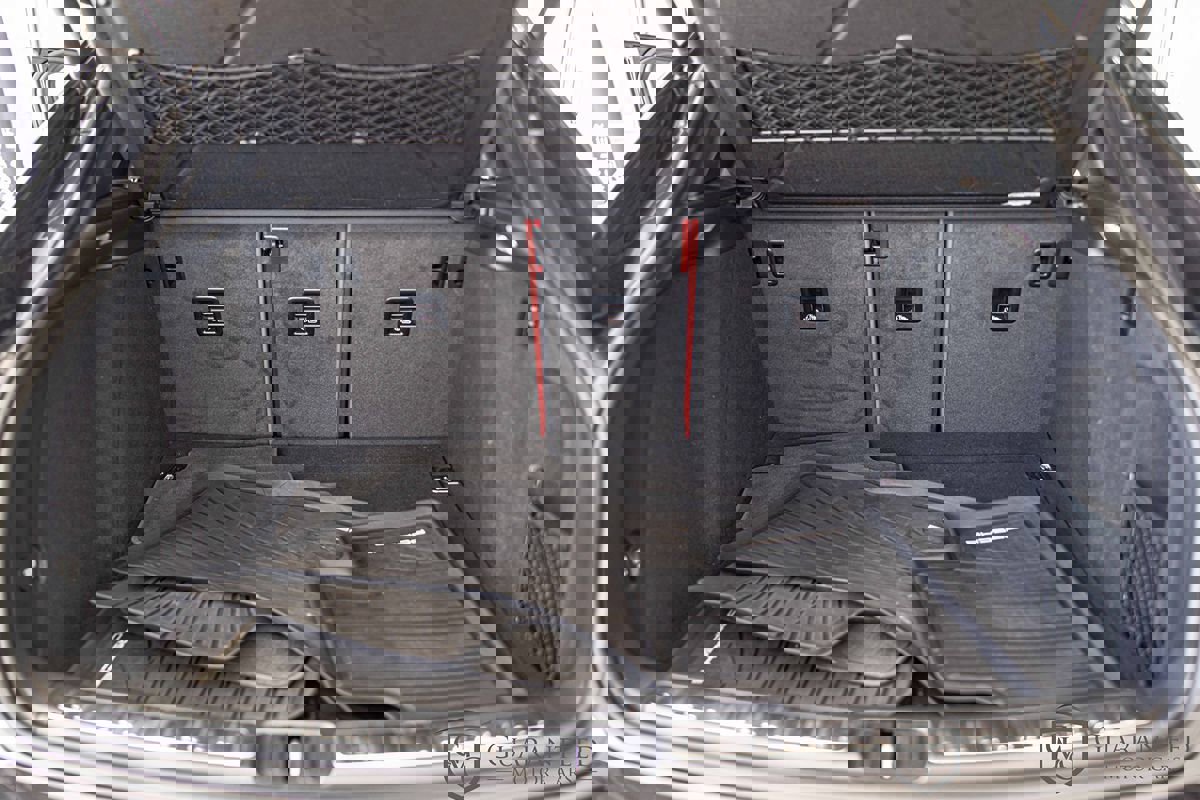 Used 2018 Porsche Macan GTS w/ Premium Package Plus image 16