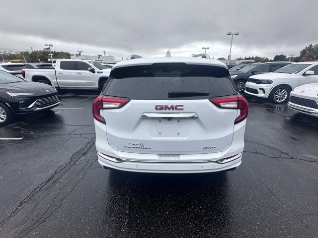 Certified 2023 GMC Terrain Denali image 4