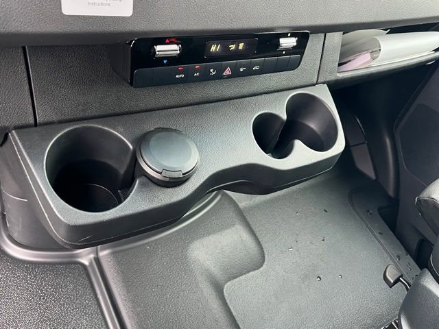 Used 2022 Mercedes-Benz Sprinter 144 Cargo image 19