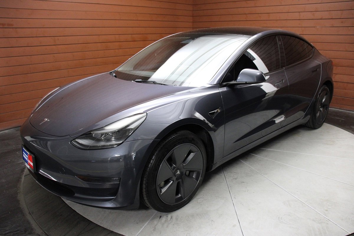 Used 2023 Tesla Model 3 Standard Range RWD image 8