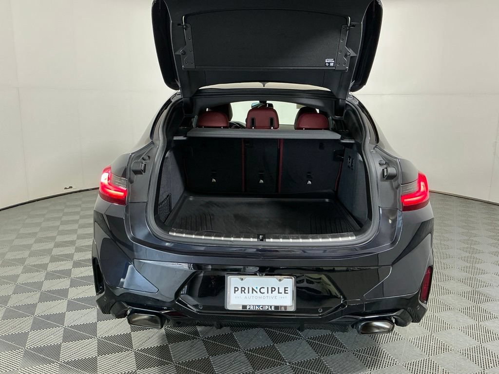 Certified 2024 BMW X4 xDrive30i w/ M Sport Package AWD/4WD image 28