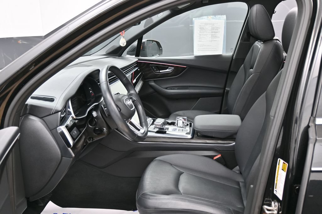 Used 2023 Audi Q7 2.0T Premium Plus w/ Premium Plus Package AWD/4WD image 18