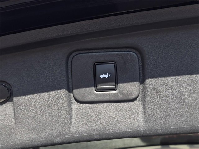 Certified 2024 Nissan Murano Platinum w/ Cargo Package image 10