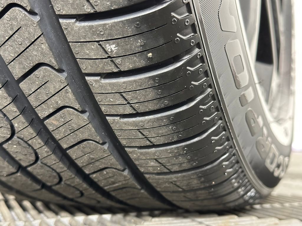 Used 2023 GMC Yukon XL Denali w/ Denali Reserve Package AWD/4WD image 15