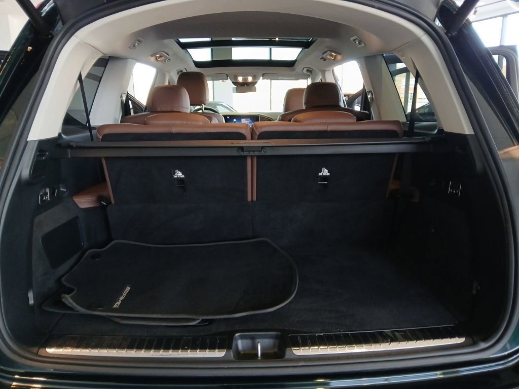 Used 2024 Mercedes-Benz GLS 450 4MATIC image 26