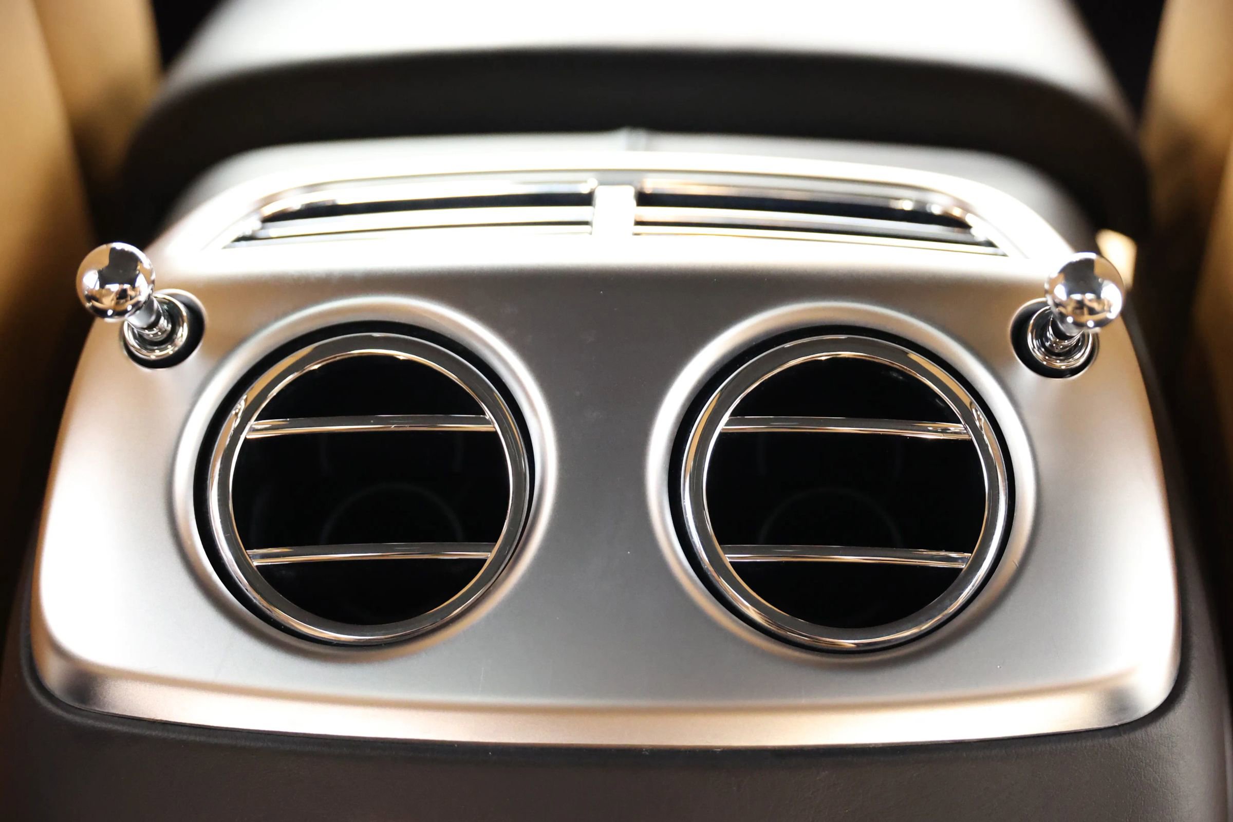 Used 2017 Rolls-Royce Ghost image 80