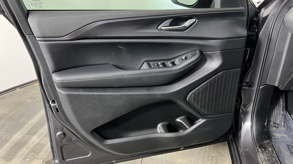 New 2025 Jeep Grand Cherokee Laredo image 20