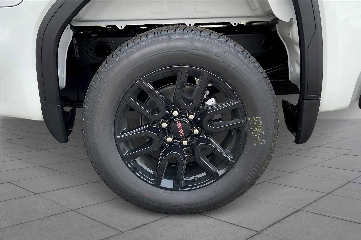 New 2025 GMC Sierra 1500 Elevation w/ Max Trailering Package image 11