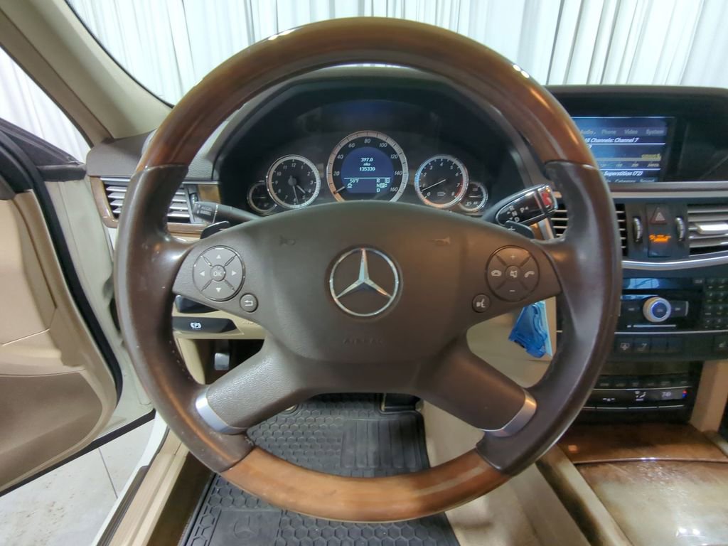Used 2011 Mercedes-Benz E 350 4MATIC Sedan image 35