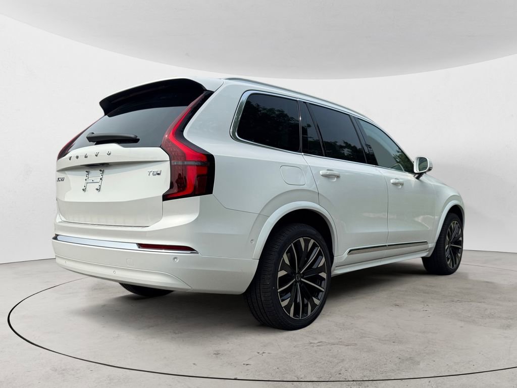 New 2026 Volvo XC90 T8 Ultra w/ Protection Package Premier image 6
