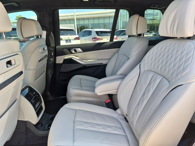 New 2027 BMW X7 xDrive40i w/ Executive Package AWD/4WD image 16