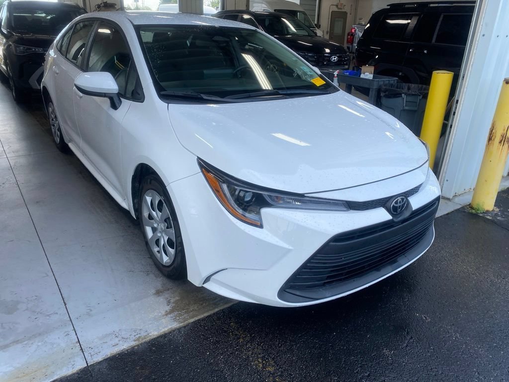 Used 2024 Toyota Corolla LE