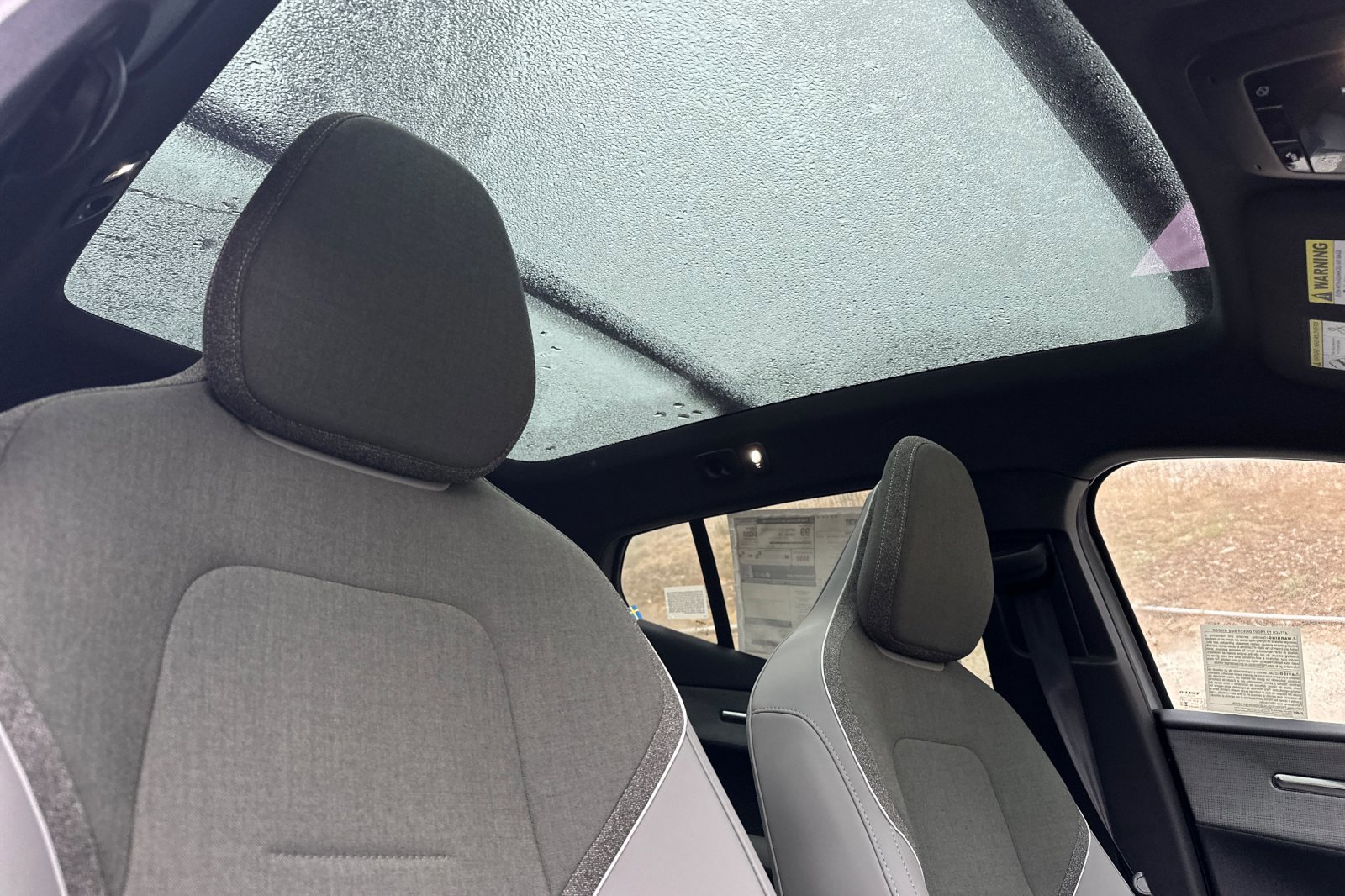 New 2026 Volvo EX30 Cross Country Ultra image 14