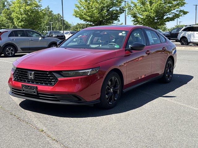 Used 2025 Honda Accord SE image 5