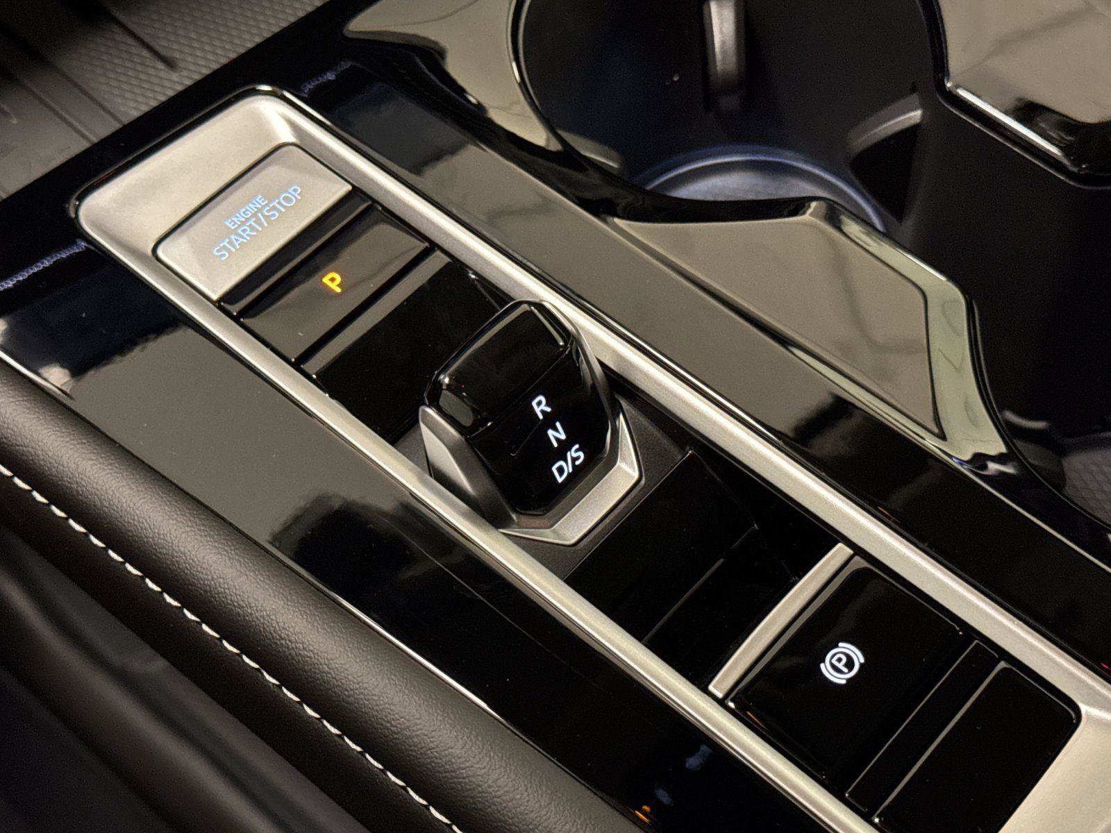 New 2026 Volkswagen Atlas SEL image 21