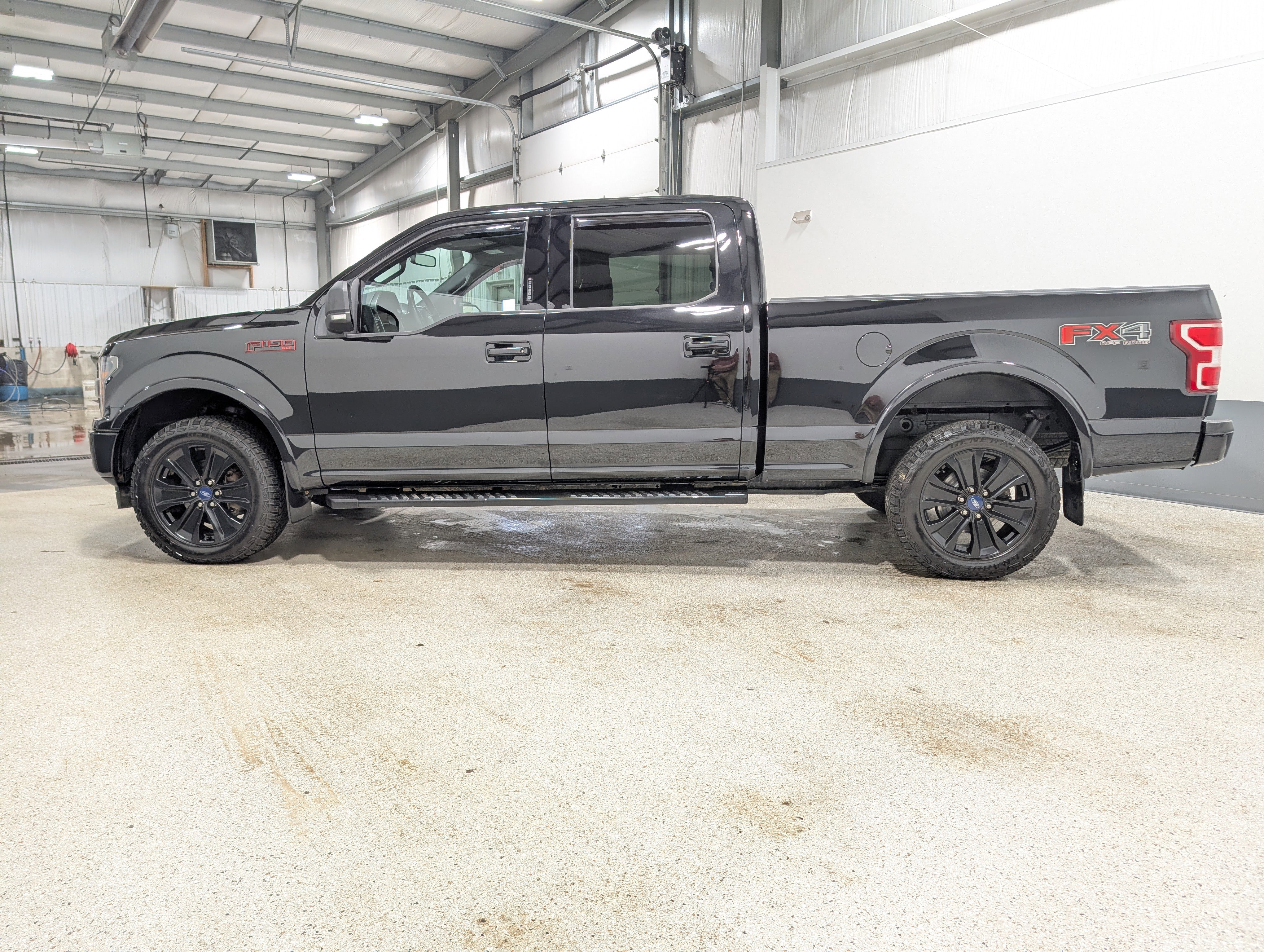 Used 2019 Ford F150 XLT w/ Equipment Group 302A Luxury AWD/4WD image 6
