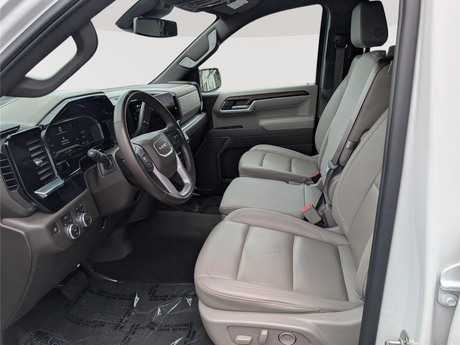 Used 2025 GMC Sierra 1500 SLT AWD/4WD image 15