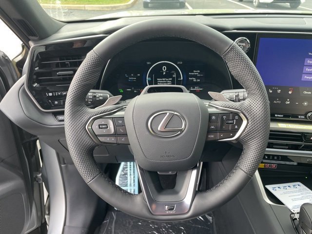 New 2026 Lexus TX 500h AWD image 23