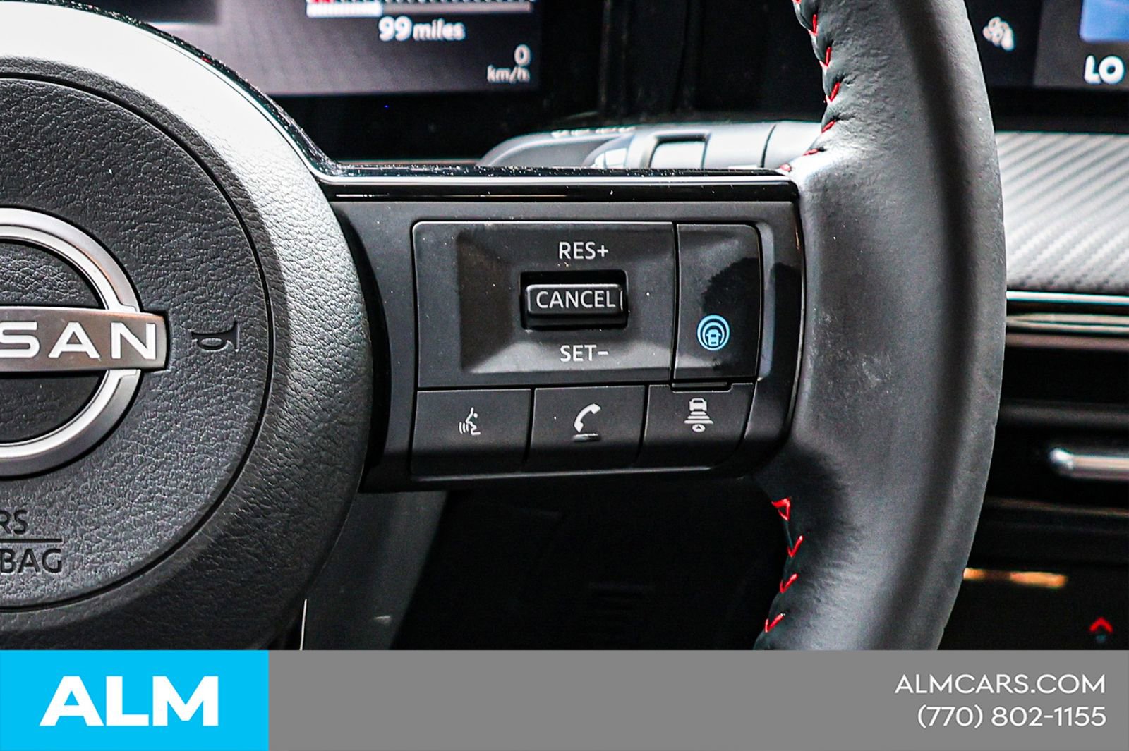 Used 2025 Nissan Kicks SR image 28