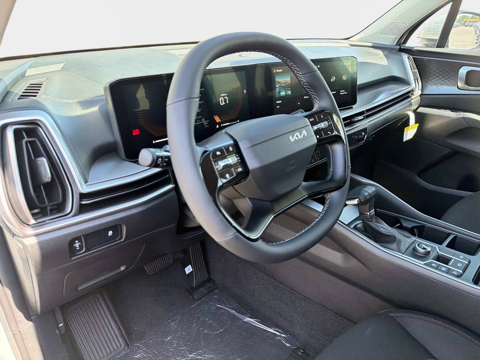 New 2026 Kia Sorento LX FWD image 17