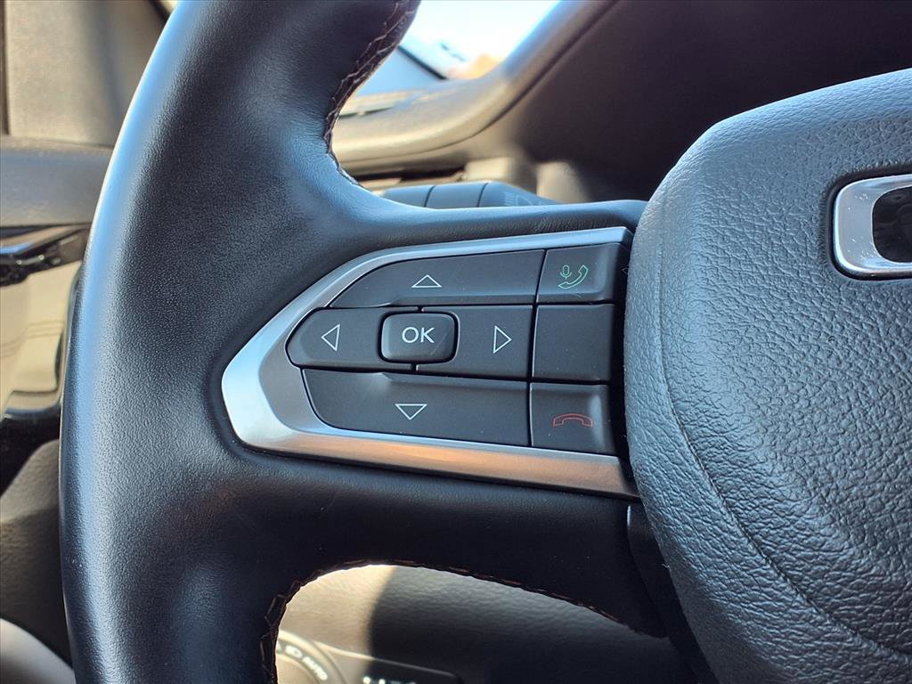 Used 2022 Jeep Compass Limited image 26