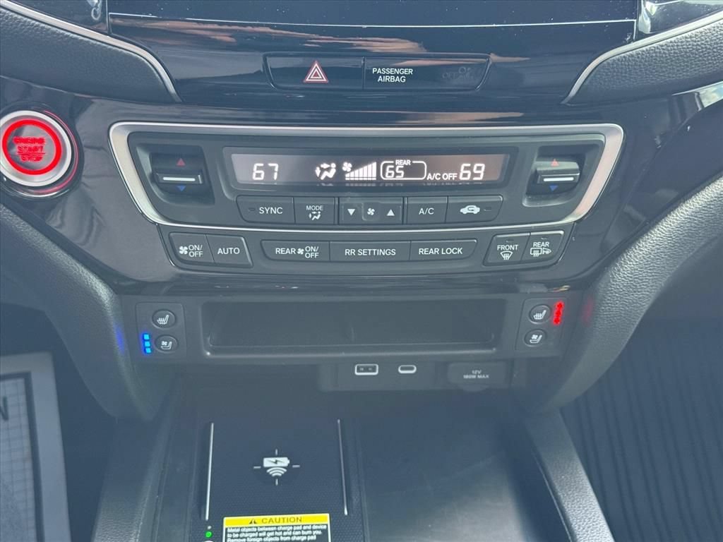 Used 2025 Honda Passport Black Edition image 22