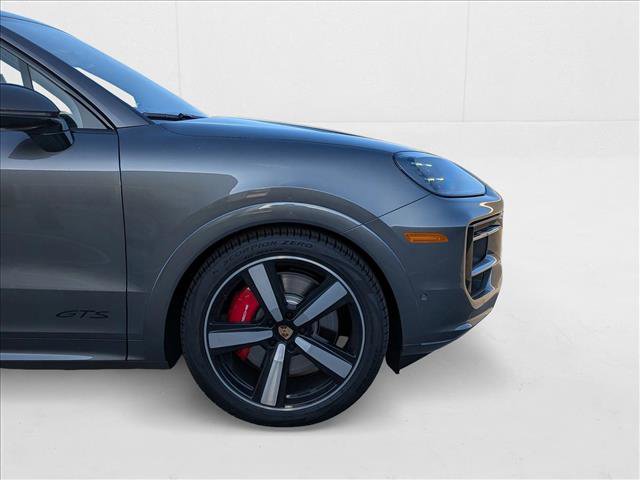 New 2025 Porsche Cayenne GTS image 11