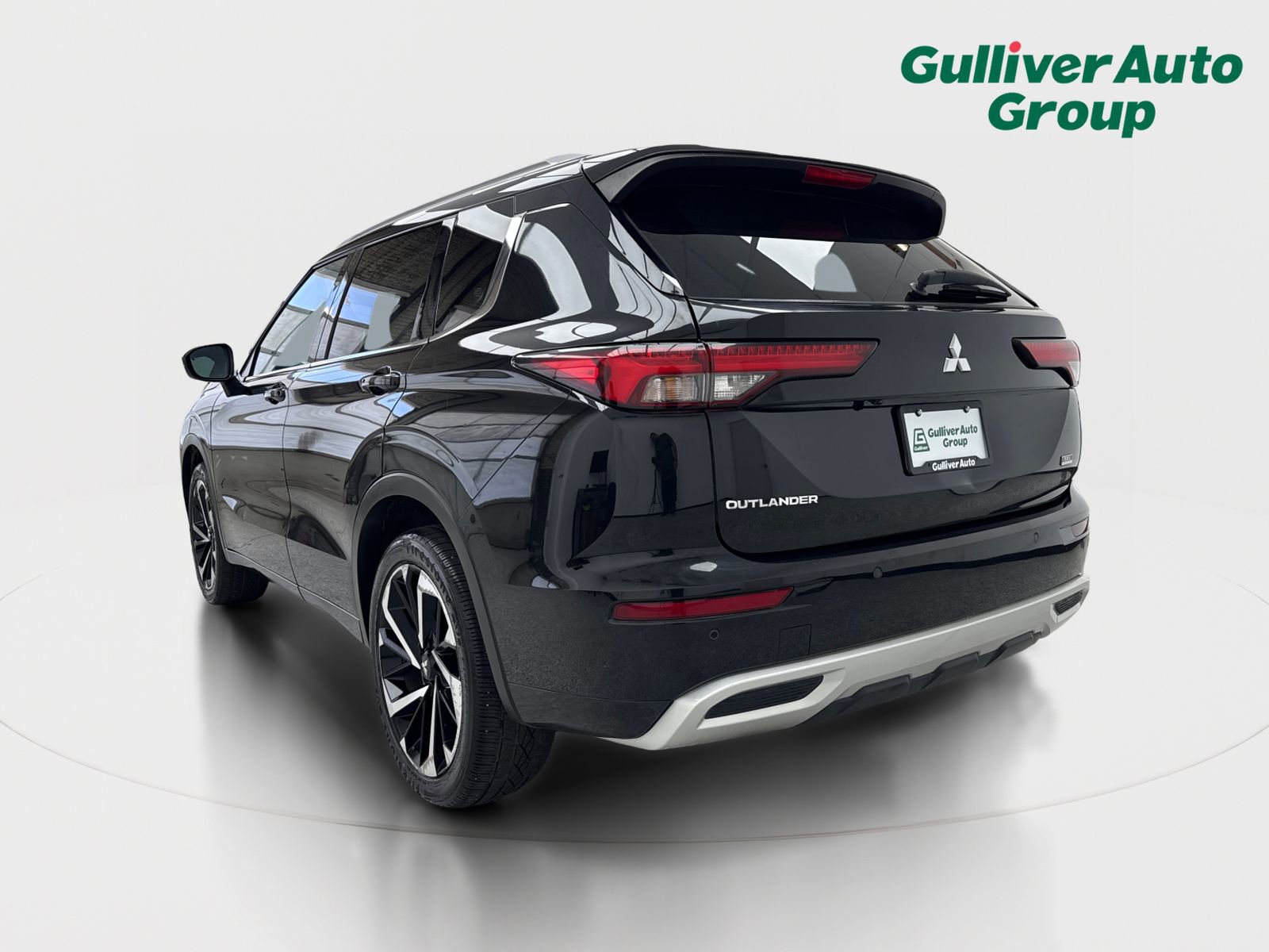 Used 2022 Mitsubishi Outlander SEL image 5