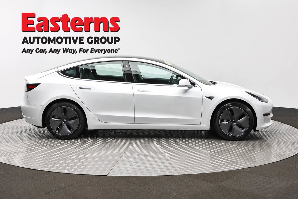 Used 2020 Tesla Model 3 Standard Range Plus RWD image 4