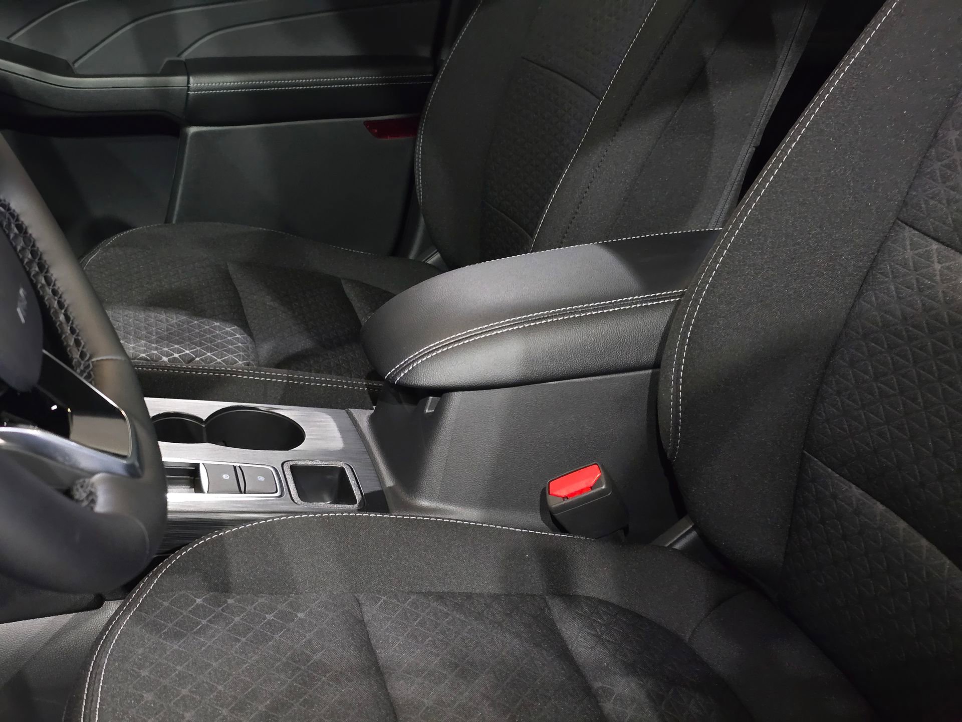 New 2026 Ford Escape Active image 22