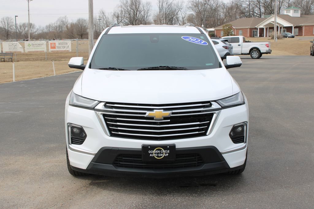 Used 2023 Chevrolet Traverse Premier image 3