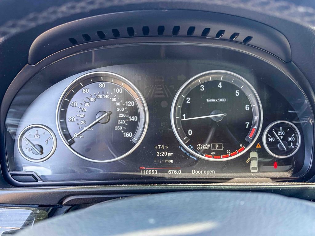 Used 2013 BMW 528i Sedan image 10