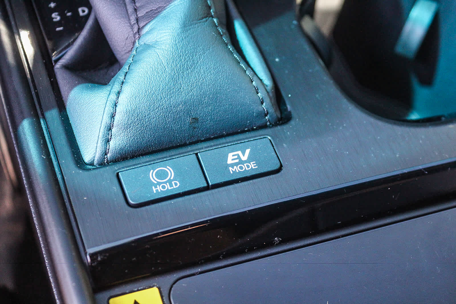 Used 2025 Lexus ES 300h w/ Premium Package FWD image 26