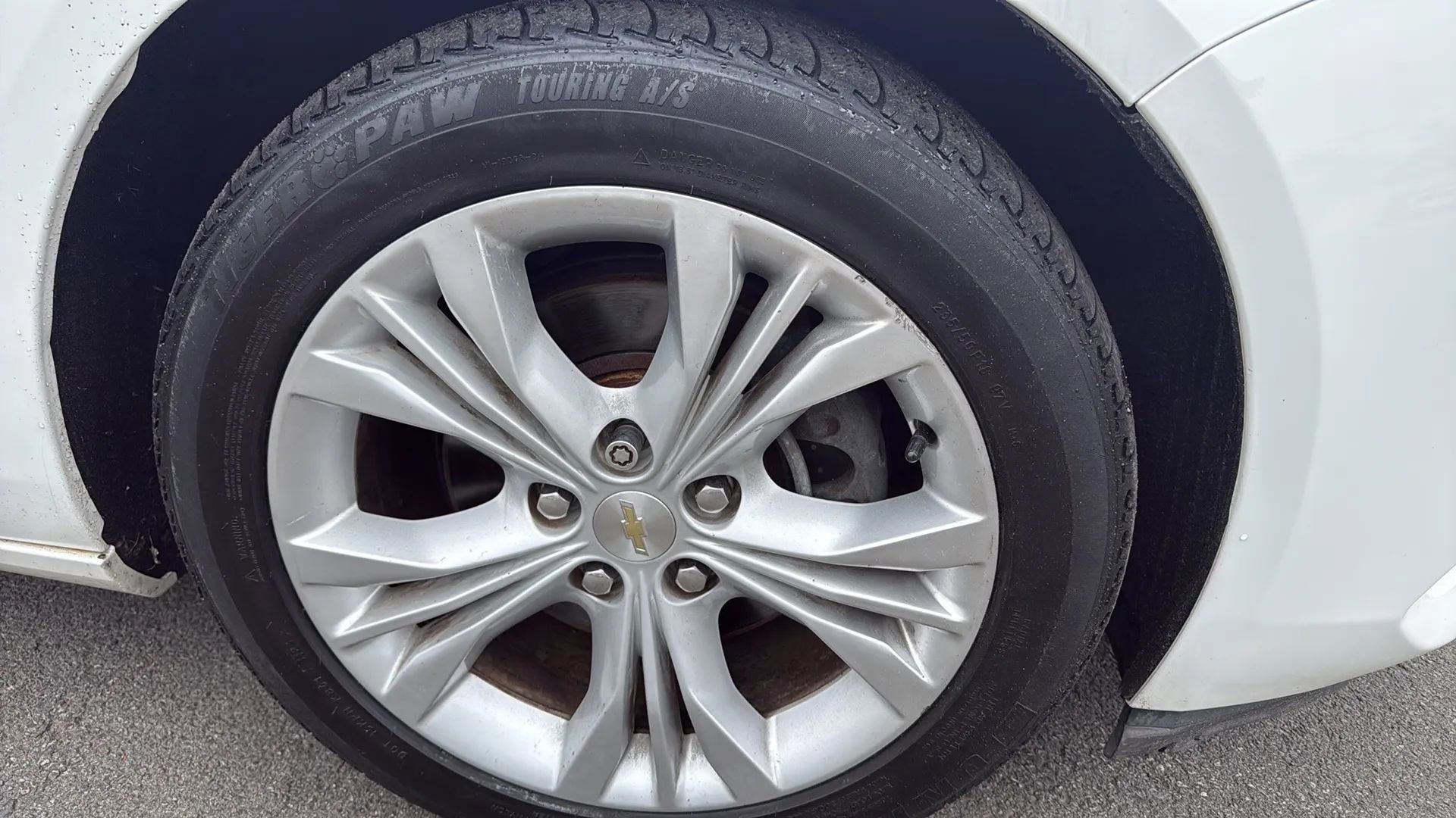 Used 2014 Chevrolet Impala LT FWD image 14