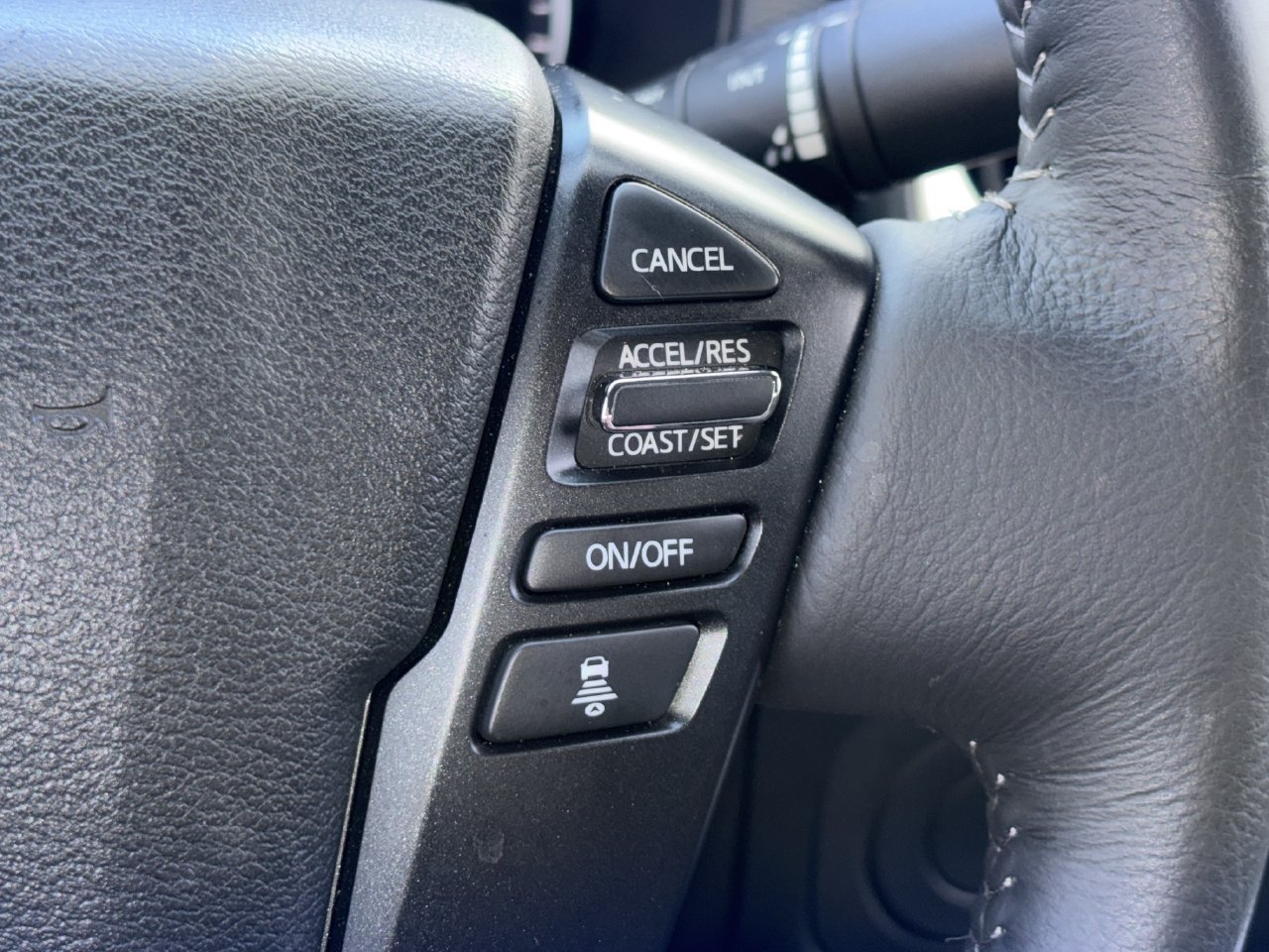 Certified 2025 Nissan Frontier SV w/ SV Convenience Package RWD image 20